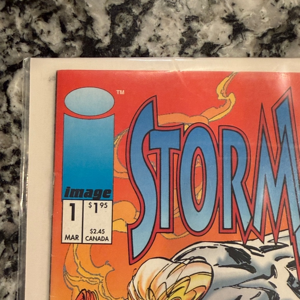 Marvel Stormwatch Comic Book with Vibrant Red and Blue Cover - Picture 2 of 3